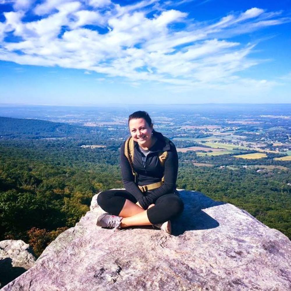 Meet your Posher, Laura